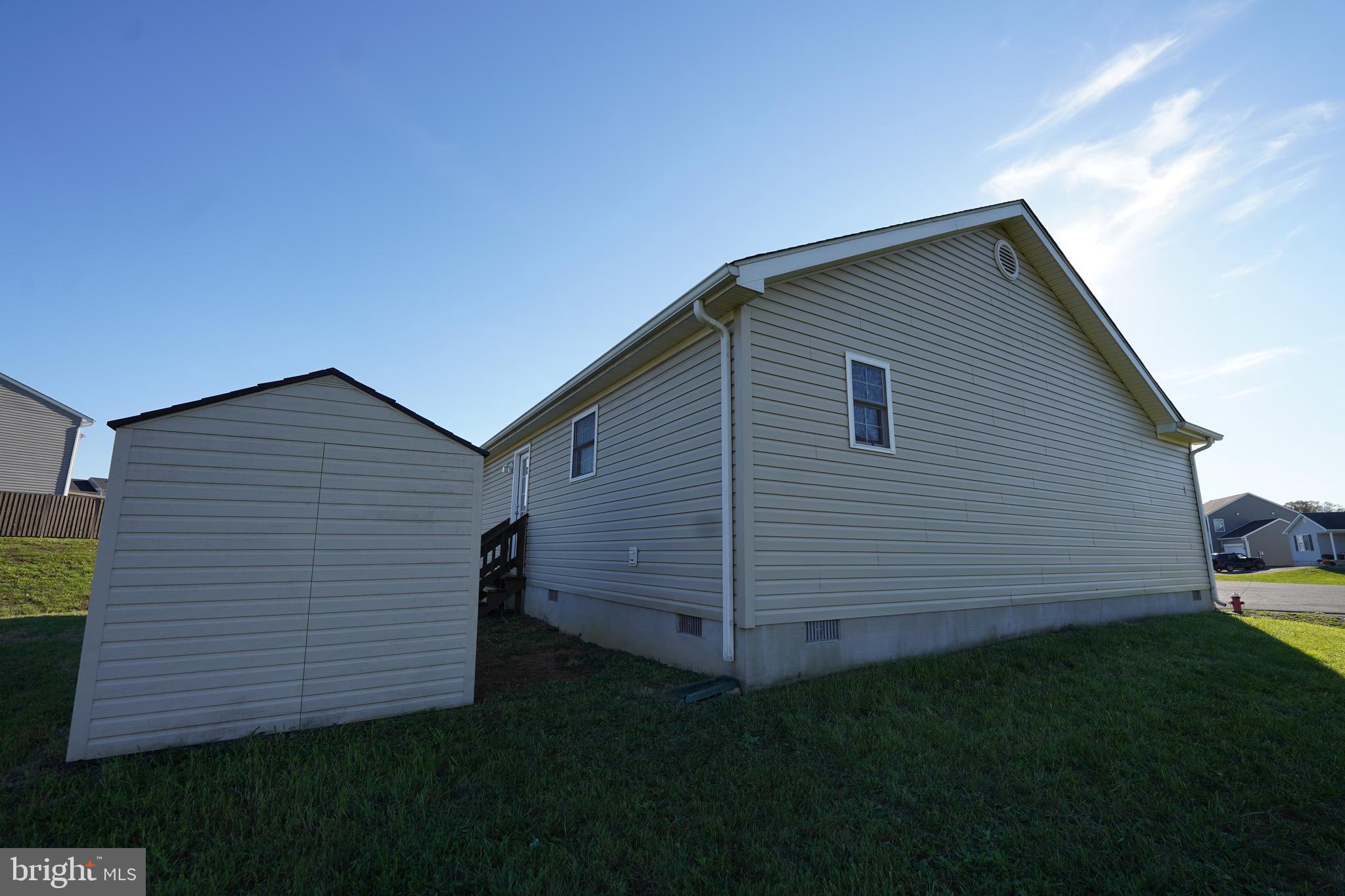 236 Job Road Inwood, WV 25428 - Photo 4 of 24