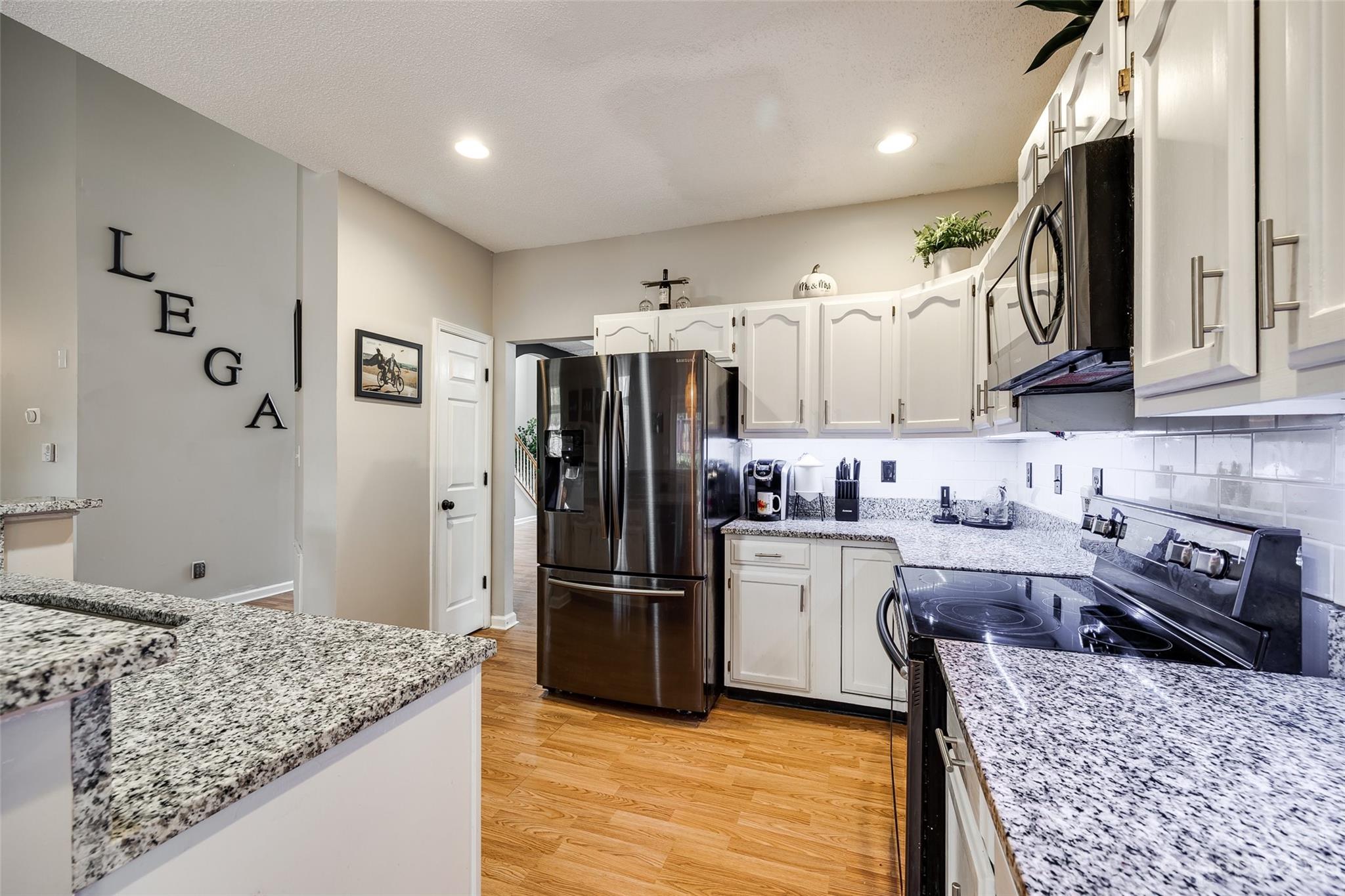 12513 Old Timber Road Charlotte, NC 28269 - Photo 10 of 37 Gallery Image 10