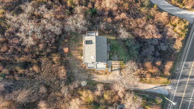 $1,400,000 | 17 West Lake Drive, Montauk, NY 11954