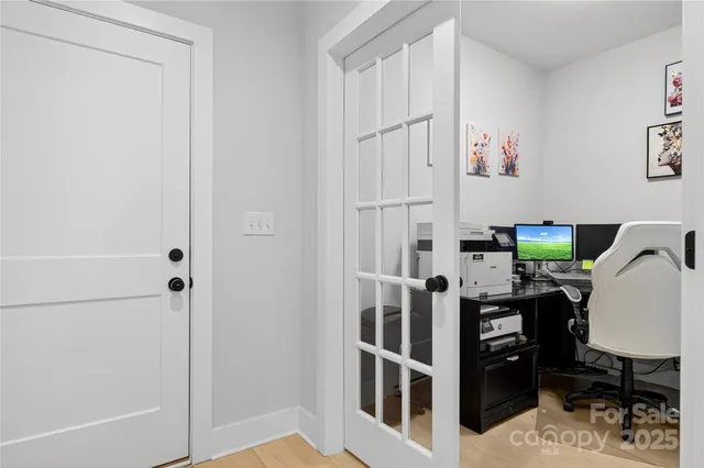 a view of work space with furniture