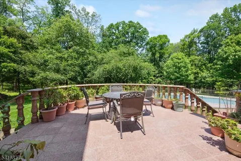 $3,945,000 | 115 Skyline Drive, Watchung, NJ 07069