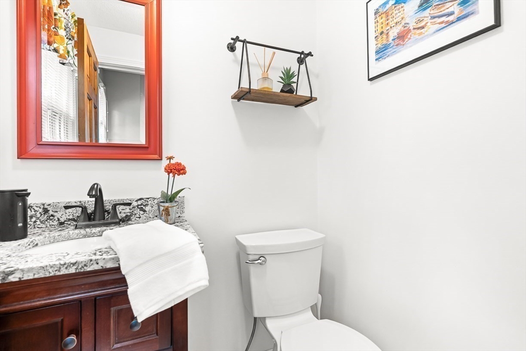 361 Marbleridge Road North Andover, MA 01845 - Photo 21 of 42