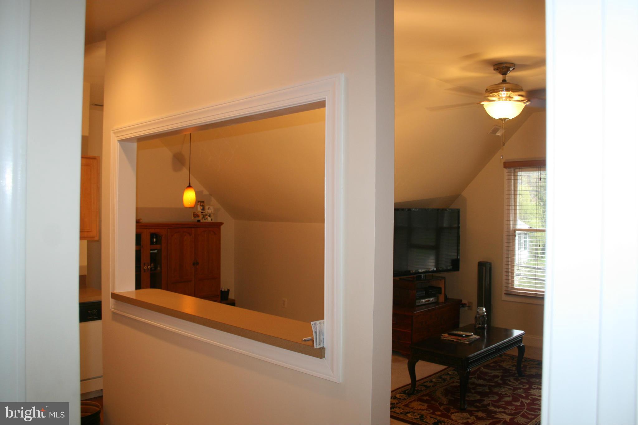 100 Dry Mill Road Southwest, Unit 301 Leesburg, VA 20175 - Photo 5 of 10 Kitchen