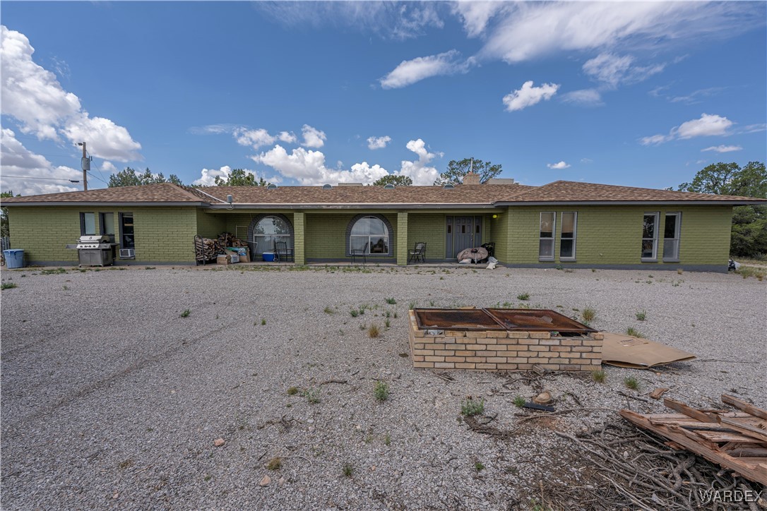 10320 South Veteran Road Seligman, AZ 86337 - Photo 2 of 79 Back of Structure