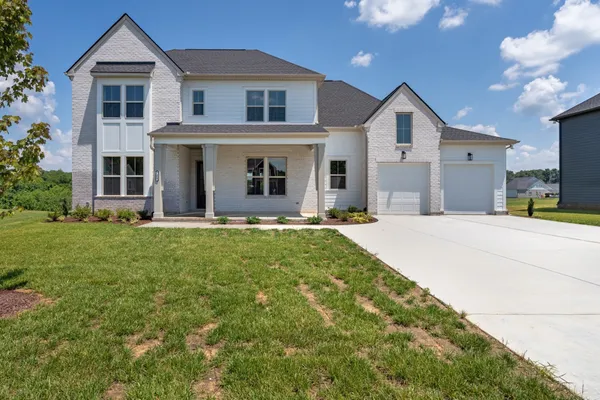 $829,900 | 7404 Black Fox Drive, Fairview, TN 37062