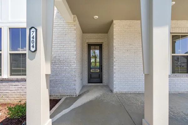 $829,900 | 7404 Black Fox Drive, Fairview, TN 37062