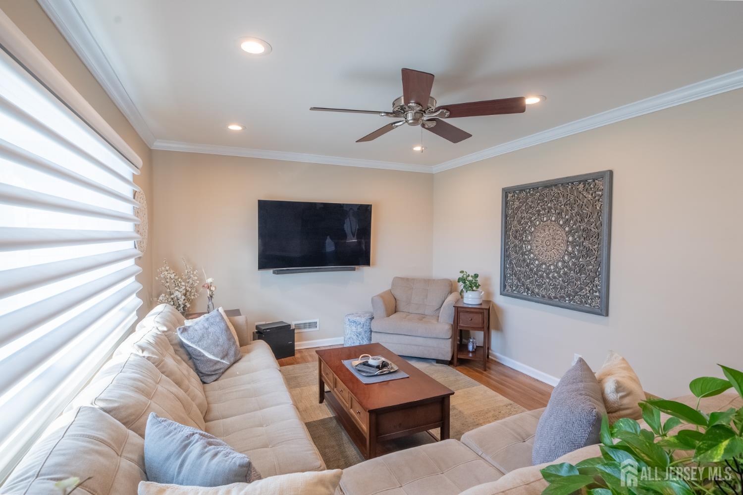 16 Woodland Road Jamesburg, NJ 08831 - Photo 11 of 68