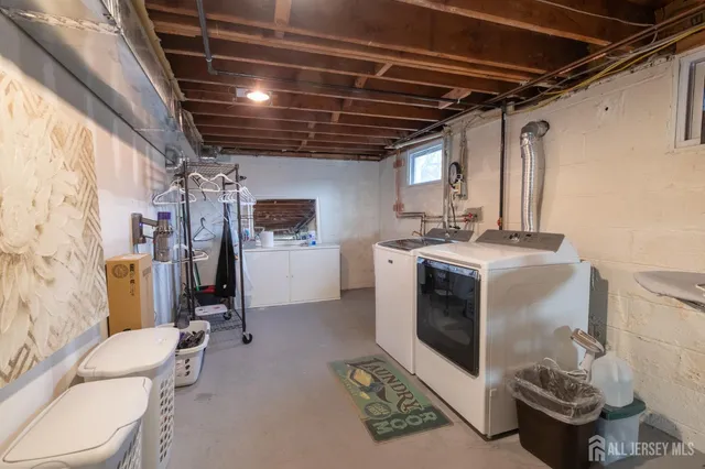 $549,900 | 16 Woodland Road, Jamesburg, NJ 08831