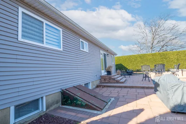 $549,900 | 16 Woodland Road, Jamesburg, NJ 08831