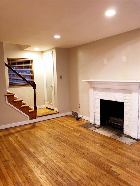 2257 Collins Road Pittsburgh, PA 15221 - Photo 2 of 8 Gallery Image 2