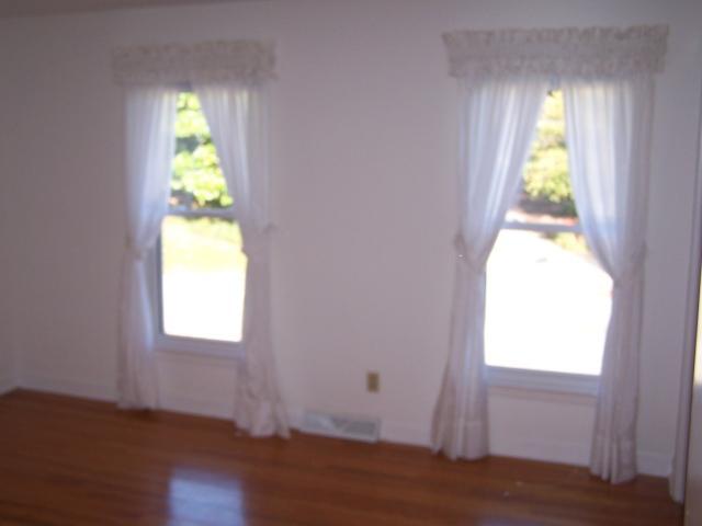 3516 Heritage Road Southwest Roanoke, VA 24015 - Photo 18 of 31 Bedroom #3