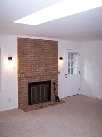 3516 Heritage Road Southwest Roanoke, VA 24015 - Photo 5 of 31 Great Room Fireplace