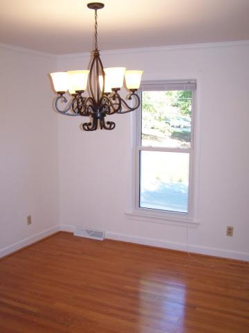 3516 Heritage Road Southwest Roanoke, VA 24015 - Photo 9 of 31 Dining Room