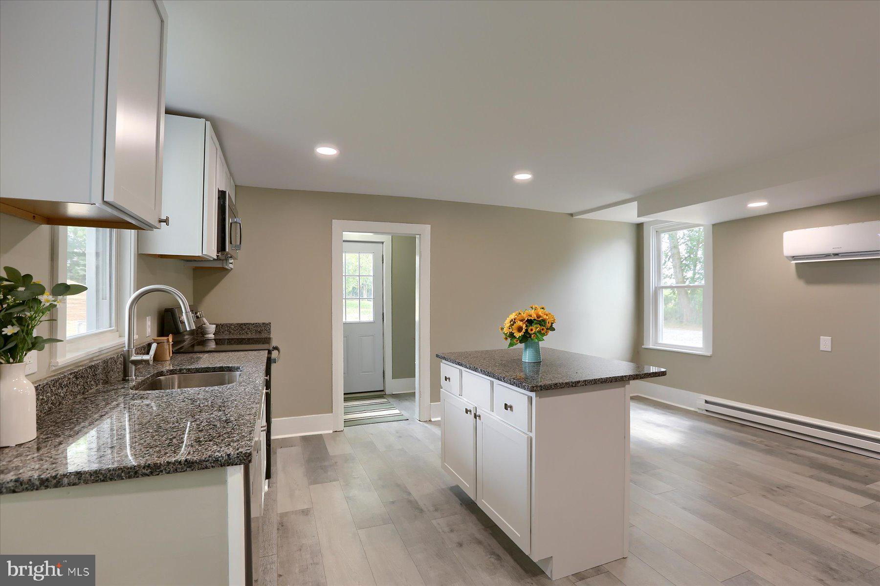 5192 Admire Road Thomasville, PA 17364 - Photo 12 of 47