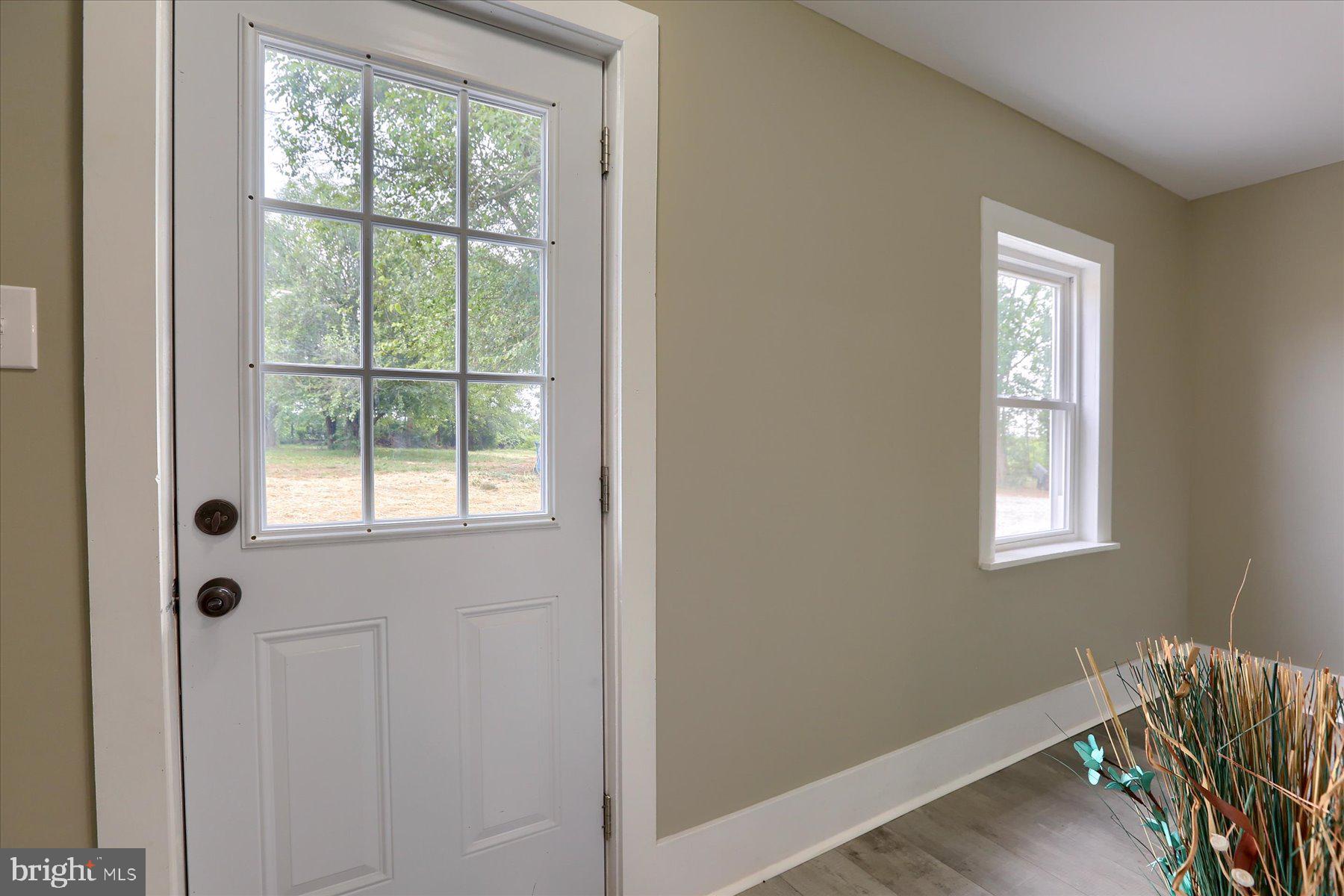 5192 Admire Road Thomasville, PA 17364 - Photo 13 of 47