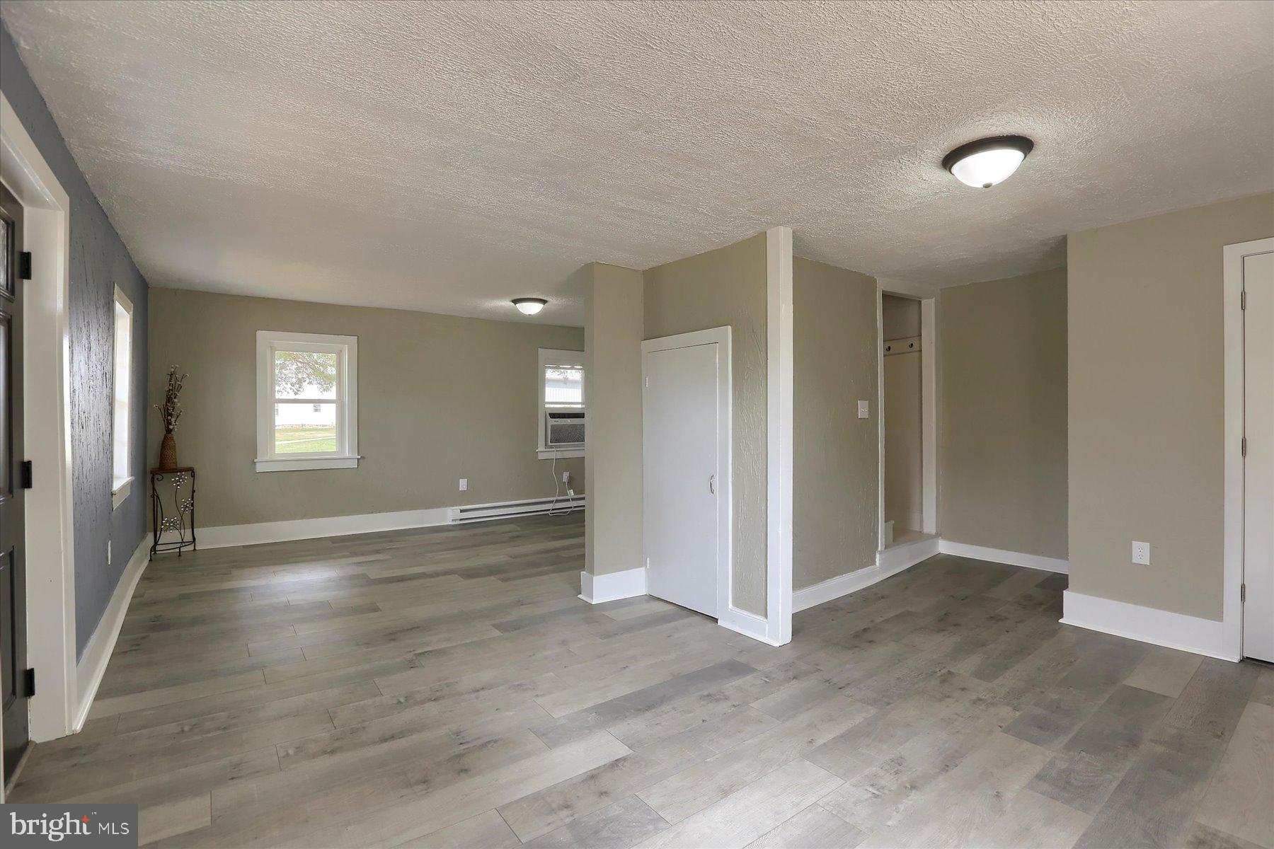 5192 Admire Road Thomasville, PA 17364 - Photo 6 of 47