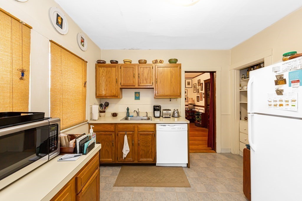 25 Goodrich Road Boston, MA 02130 - Photo 26 of 37 Gallery Image 26