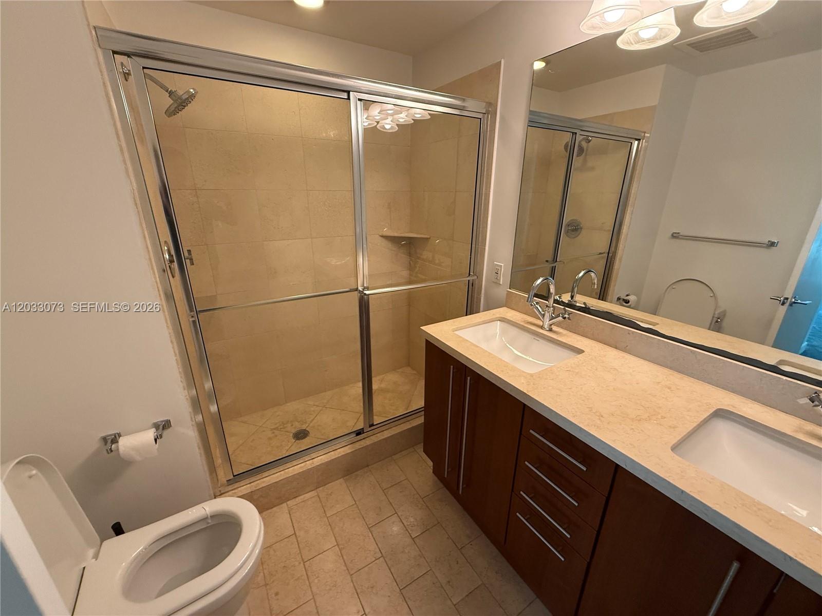79 Southwest 12th Street, Unit 2709S Miami, FL 33130 - Photo 4 of 15