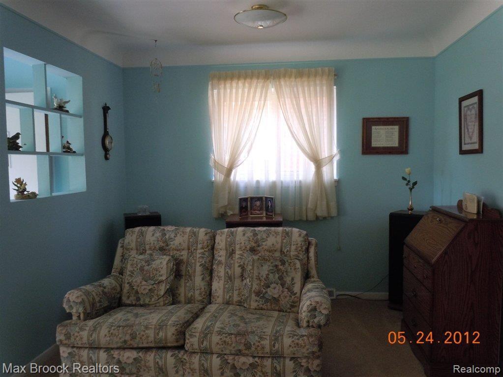 24874 Kelly Road Eastpointe, MI 48021 - Photo 4 of 18 Kelly 006.jpg