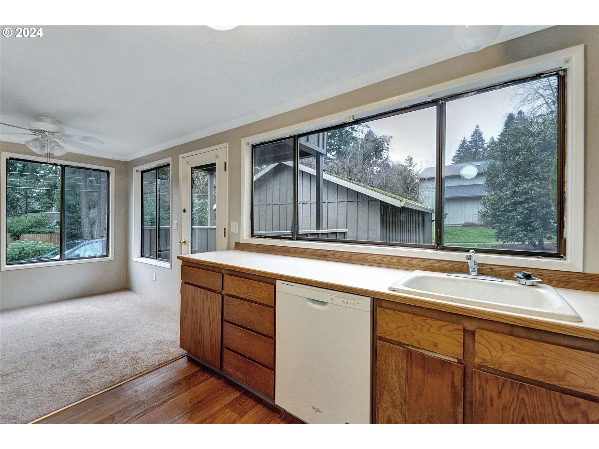 6965 Childs Road Lake Oswego, OR 97035 - Photo 12 of 40 Gallery Image 12