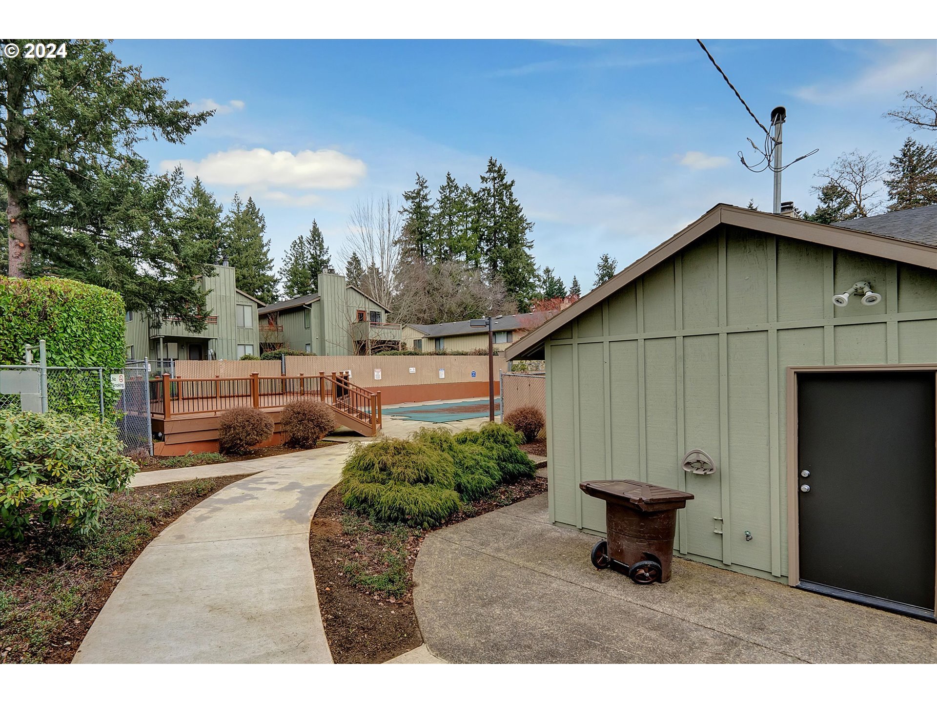 6965 Childs Road Lake Oswego, OR 97035 - Photo 35 of 40 Gallery Image 35