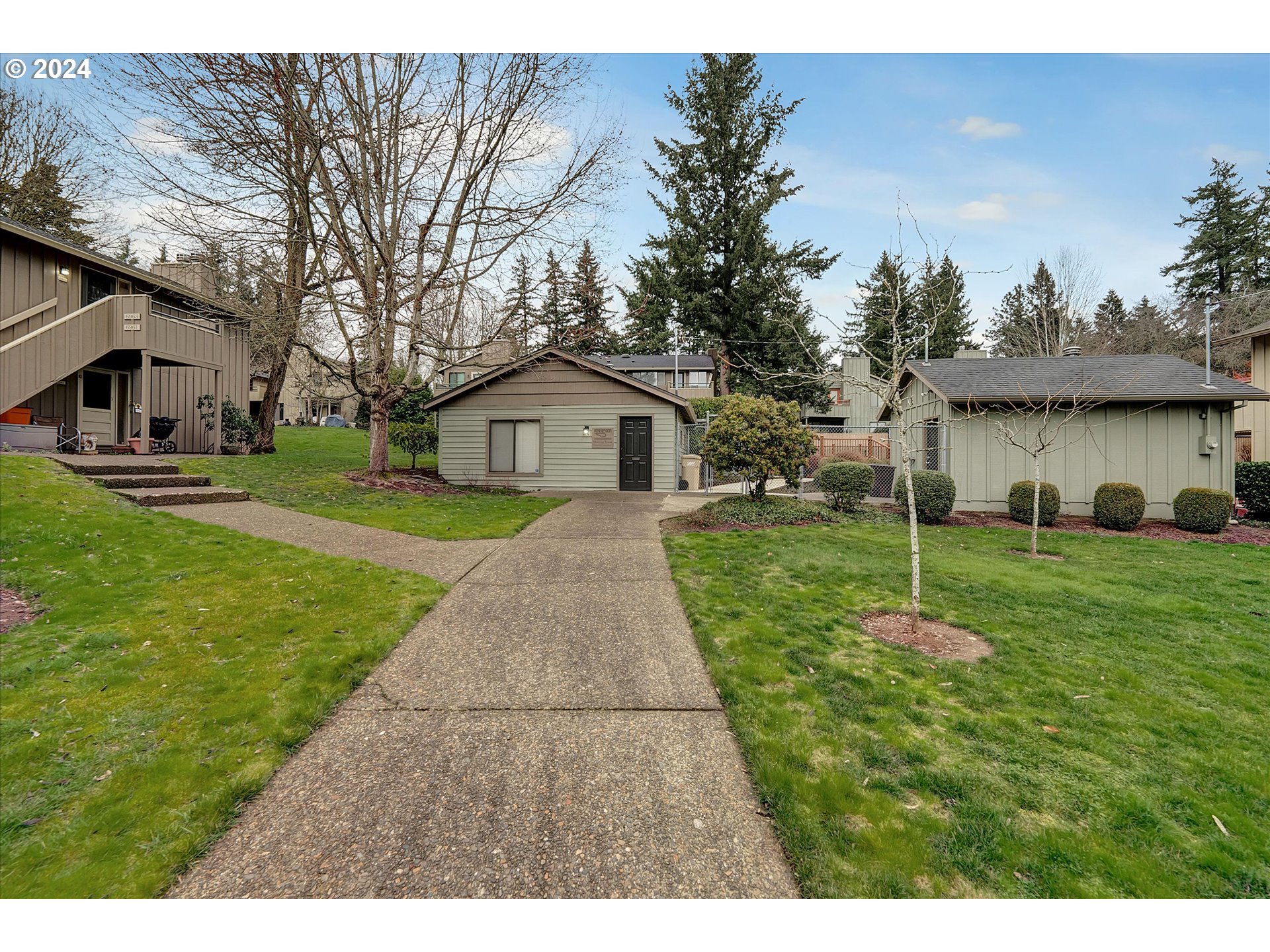 6965 Childs Road Lake Oswego, OR 97035 - Photo 38 of 40 Gallery Image 38