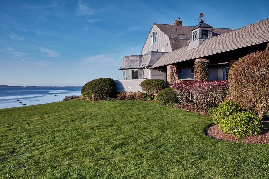 6 Stonegate Road Warren, RI 02885 - Photo 4 of 30