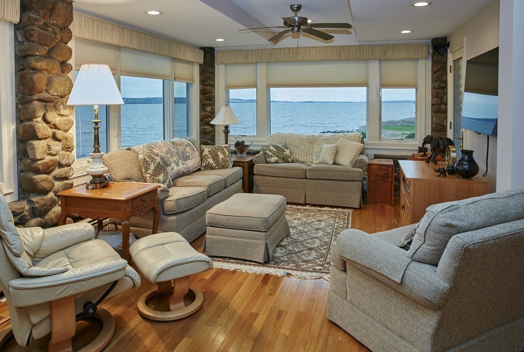 6 Stonegate Road Warren, RI 02885 - Photo 8 of 30