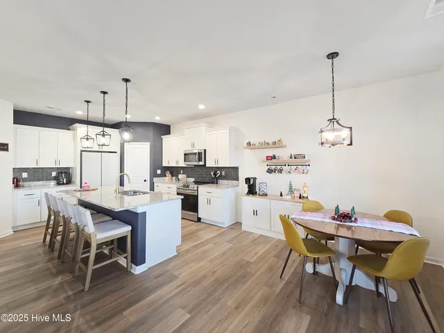 $429,900 | 107 Green Run Court, Elizabeth City, NC 27909