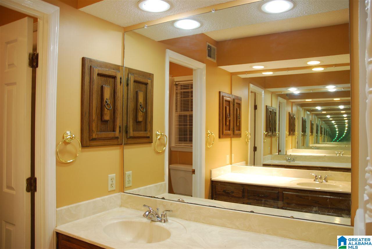4972 Meadow Brook Road Birmingham, AL 35242 - Photo 18 of 34