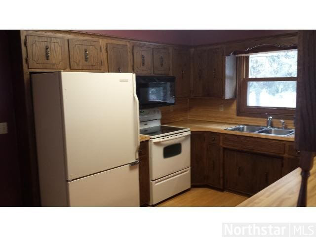 409 Spruce Circle Jordan, MN 55352 - Photo 4 of 11 Gallery Image 4