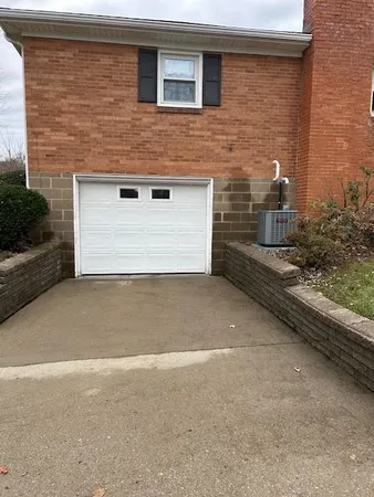 $208,500 | 704 Abbott Street, Latrobe, PA 15650