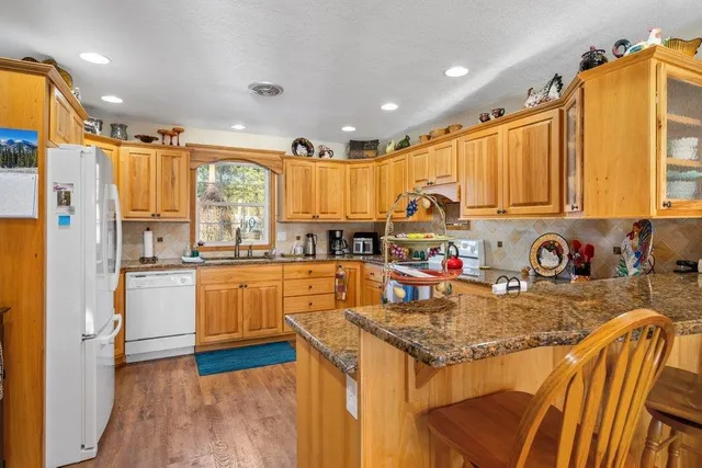 $875,000 | 101 Greggs Road, Newport, WA 99156