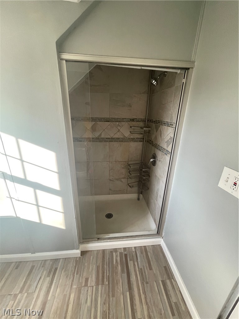 1683 Richmond Road Lyndhurst, OH 44124 - Photo 23 of 31