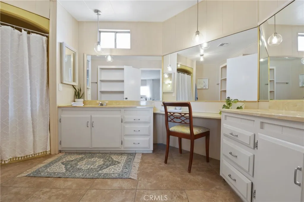 11250 Beach Stanton Ca, Unit 100 Stanton, CA 90680 - Photo 12 of 20