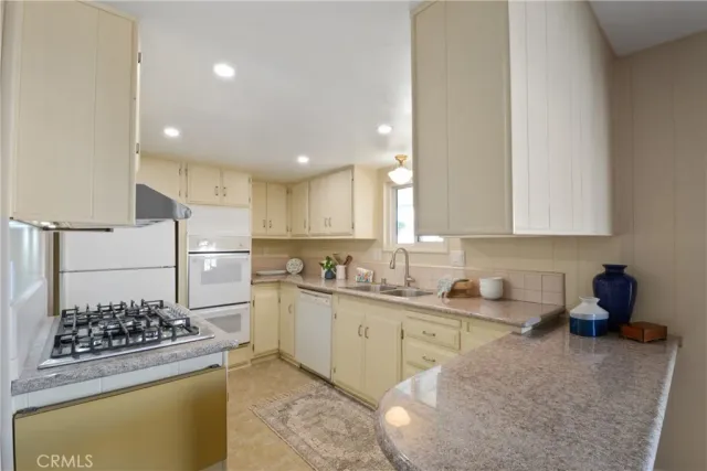 $135,000 | 11250 Beach Stanton Ca, Unit 100, Stanton, CA 90680