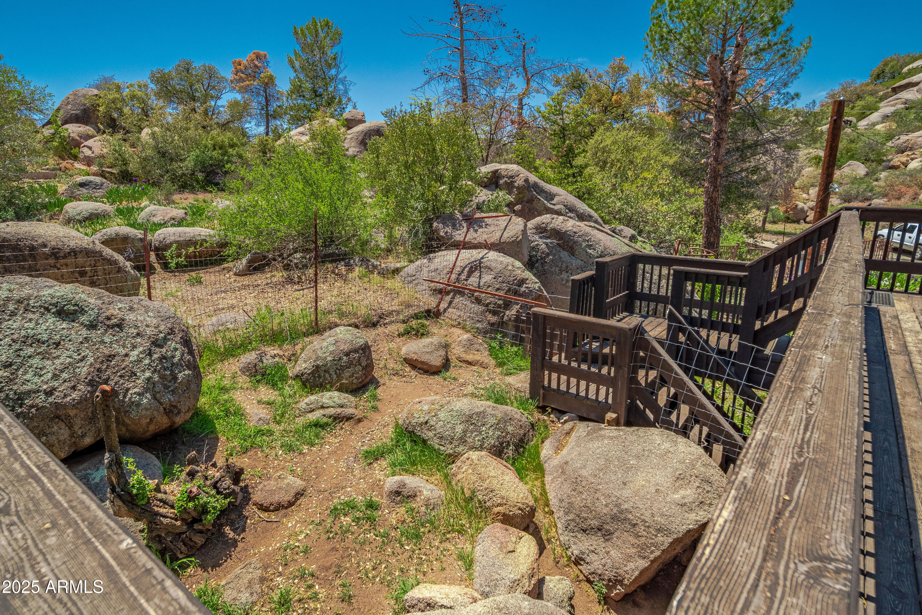 16947 Willow Avenue Yarnell, AZ 85362 - Photo 13 of 44 a view of balcony with wooden floor
