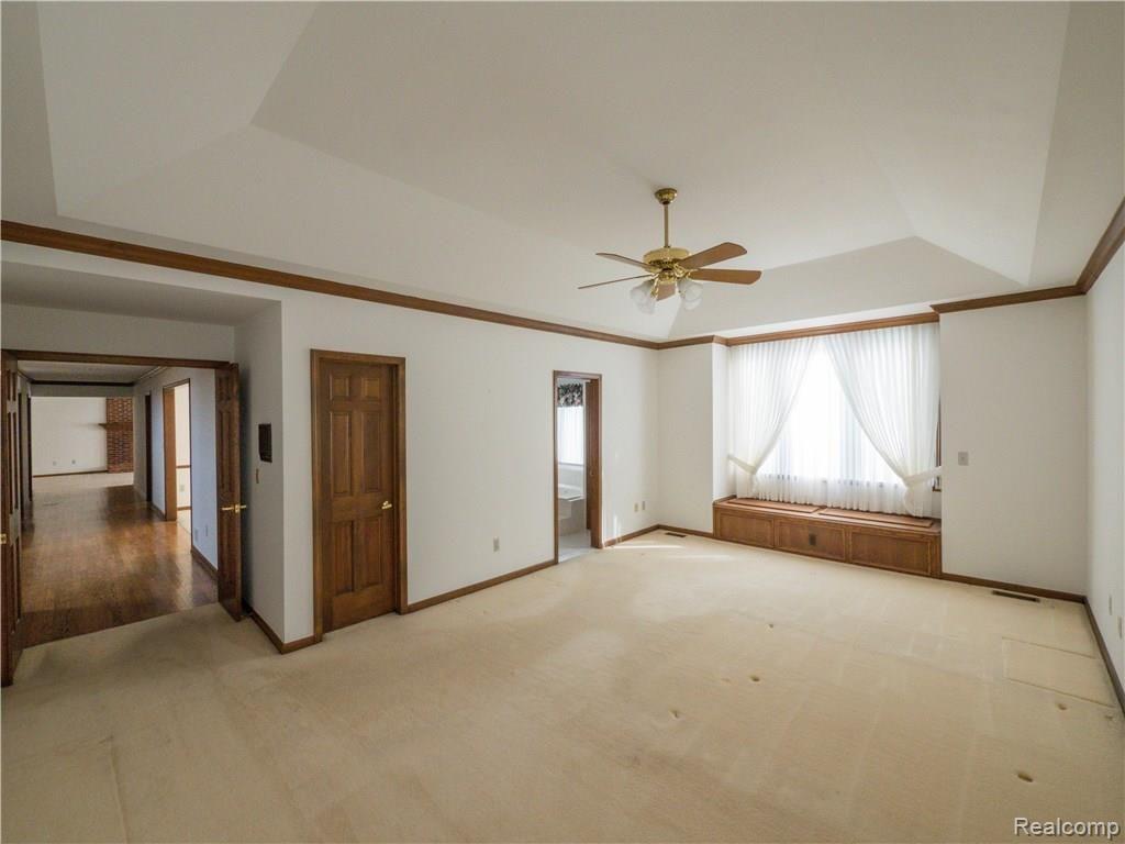 1118 Ridgeway Drive Rochester, MI 48307 - Photo 15 of 30