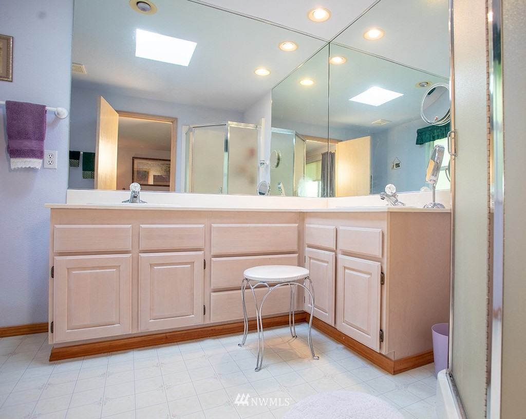 165 Country Ridge Drive Chimacum, WA 98325 - Photo 17 of 24 Gallery Image 17