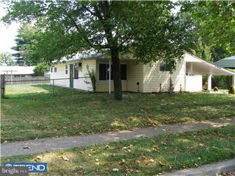 14 Valley Road Levittown, PA 19057 - Photo 2 of 12 Exterior Front