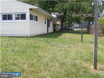 14 Valley Road Levittown, PA 19057 - Photo 3 of 12 Exterior Side