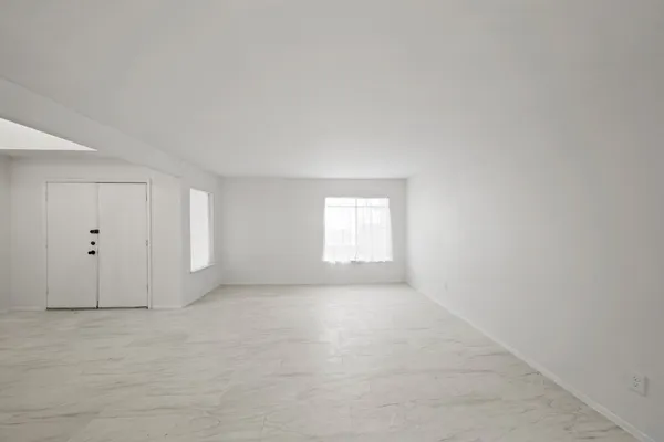 $2,200 | 11650 Village Pl Drive, Unit 302, Houston, TX 77077