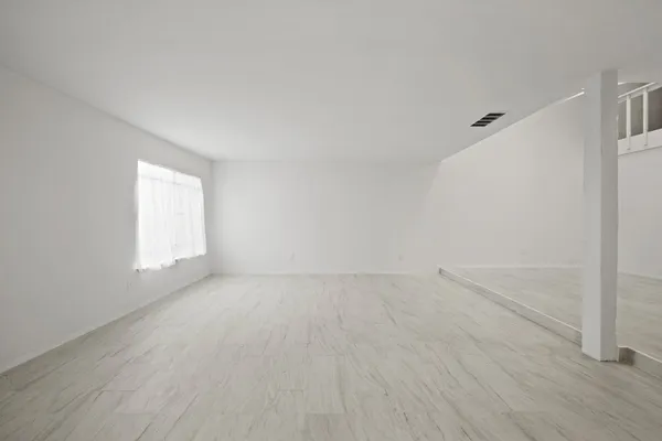 $2,200 | 11650 Village Pl Drive, Unit 302, Houston, TX 77077