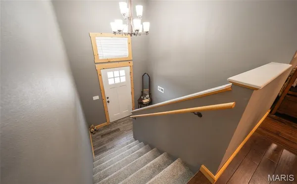 $315,000 | 21005 Halifax Drive, St. Robert, MO 65584