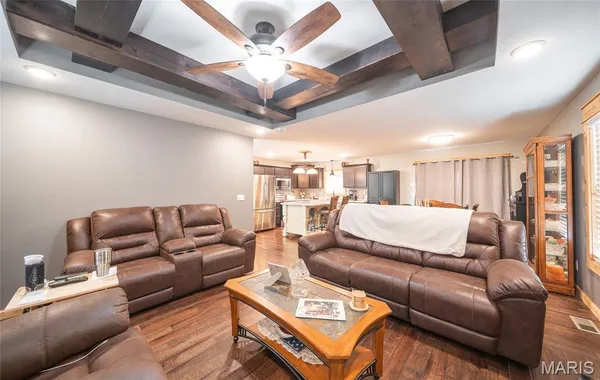 $315,000 | 21005 Halifax Drive, St. Robert, MO 65584