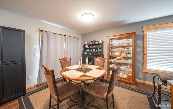 $315,000 | 21005 Halifax Drive, St. Robert, MO 65584