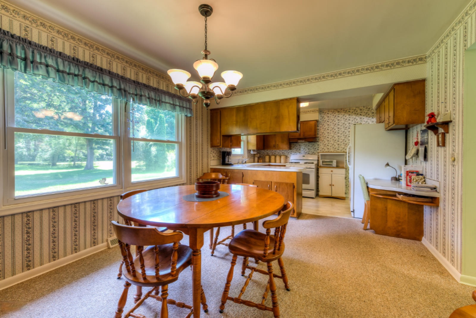 1730 Nazareth Road Kalamazoo, MI 49048 - Photo 6 of 19 1730 Nazareth (8 of 20)