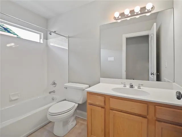 $1,950 | 170 Emerald Oaks Drive, Covington, LA 70433