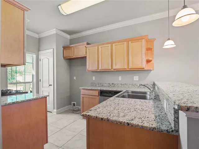 $1,950 | 170 Emerald Oaks Drive, Covington, LA 70433