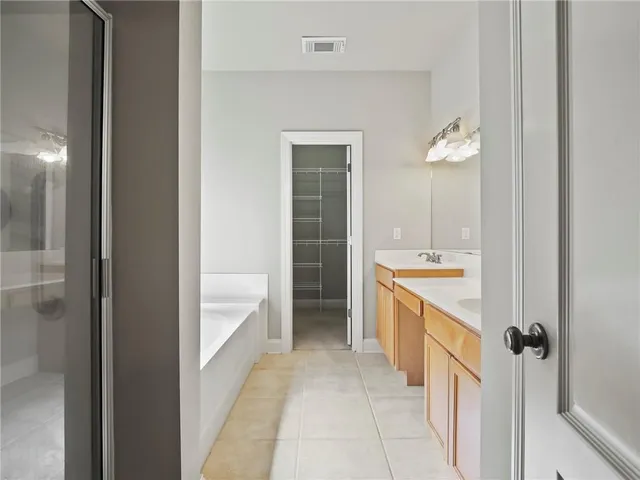 $1,950 | 170 Emerald Oaks Drive, Covington, LA 70433